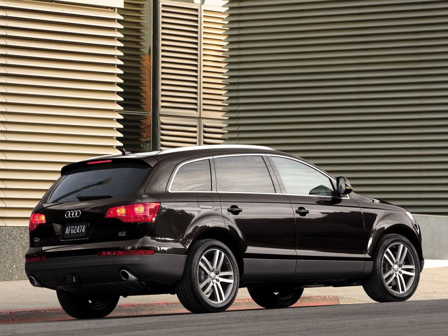  Audi Q7 4.2 Quattro (4L) 2006 года  (NA) (фото 6 из 9)